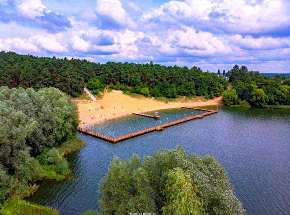 Swierkowisko Cisza Plaza Blisko